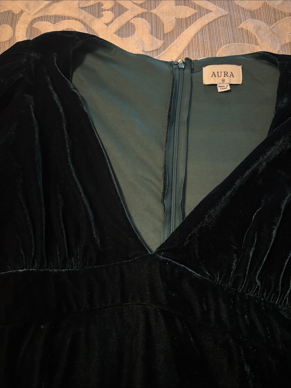 Aura Emerald Velvet V-Neck Mini Dress - Picture 3 of 6